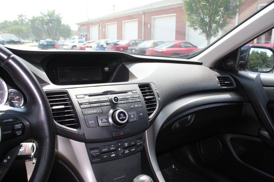 Used Acura TSX 4dr Sdn I4 Auto Tech Pkg 2010 | CARMANIA USA. Chesapeake, Virginia Used Acura TSX 4dr Sdn I4 Auto Tech Pkg 2010 | CARMANIA USA. Chesapeake, Virginia