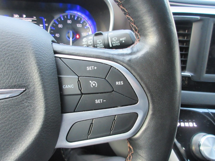 2019 Chrysler Pacifica Touring L FWD, available for sale in Linden, New Jersey | Route 27 Auto Mall. Linden, New Jersey 2019 Chrysler Pacifica Touring L FWD, available for sale in Linden, New Jersey | Route 27 Auto Mall. Linden, New Jersey
