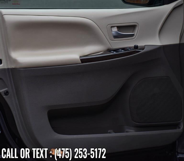 Used Toyota Sienna XLE Premium FWD 8-Passenger 2017 | Highline Car Connection. Waterbury, Connecticut Used Toyota Sienna XLE Premium FWD 8-Passenger 2017 | Highline Car Connection. Waterbury, Connecticut