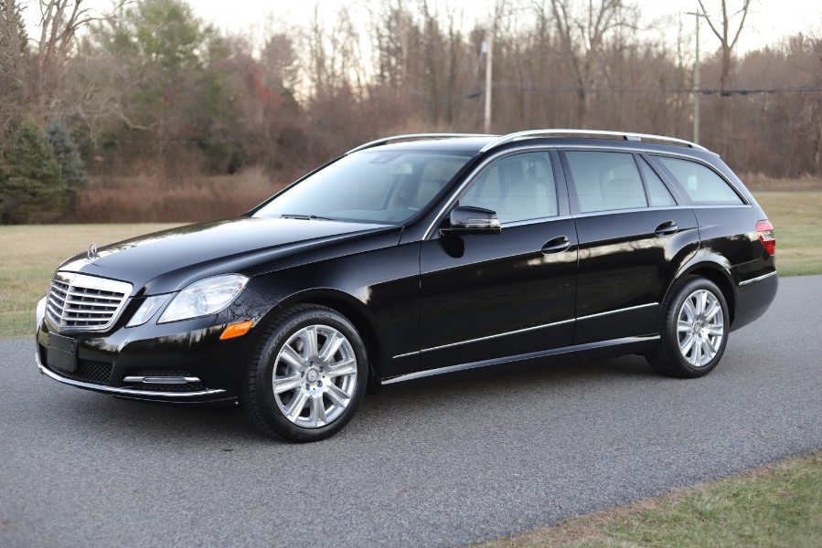Used Mercedes-Benz E-Class 4dr Wgn E350 Luxury 4MATIC *Ltd Avail* 2013 | Meccanic Shop North Inc. North Salem, New York Used Mercedes-Benz E-Class 4dr Wgn E350 Luxury 4MATIC *Ltd Avail* 2013 | Meccanic Shop North Inc. North Salem, New York