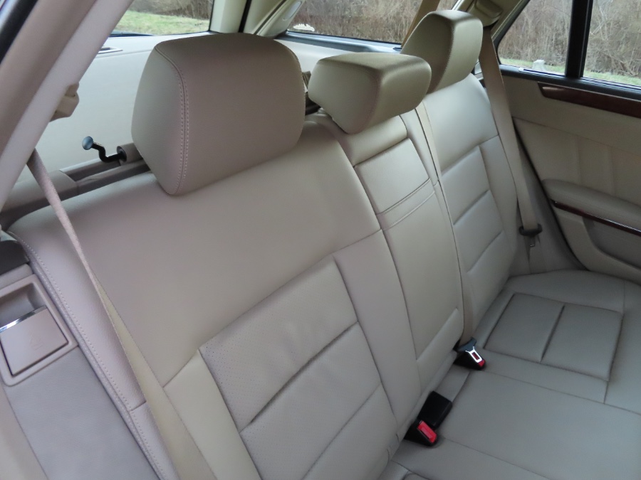 Used Mercedes-Benz E-Class 4dr Wgn E350 Luxury 4MATIC *Ltd Avail* 2013 | Meccanic Shop North Inc. North Salem, New York Used Mercedes-Benz E-Class 4dr Wgn E350 Luxury 4MATIC *Ltd Avail* 2013 | Meccanic Shop North Inc. North Salem, New York