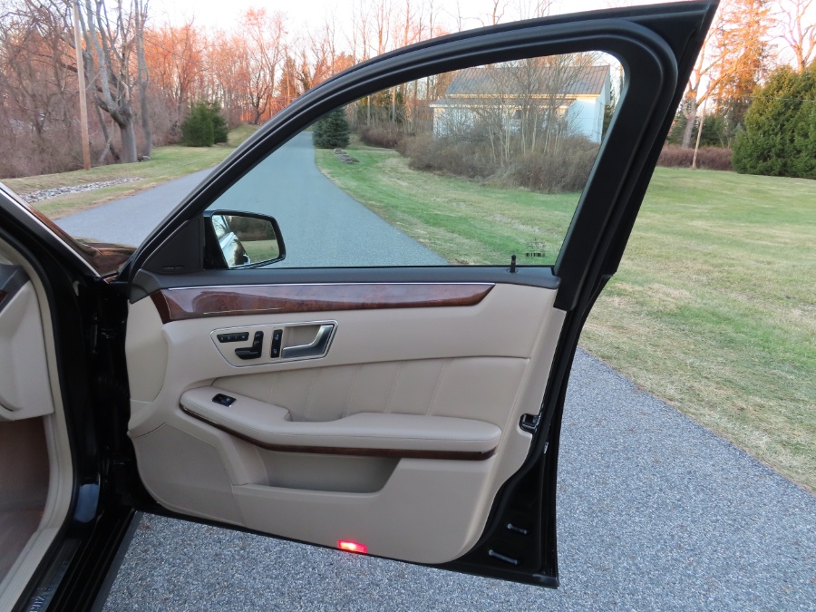 Used Mercedes-Benz E-Class 4dr Wgn E350 Luxury 4MATIC *Ltd Avail* 2013 | Meccanic Shop North Inc. North Salem, New York Used Mercedes-Benz E-Class 4dr Wgn E350 Luxury 4MATIC *Ltd Avail* 2013 | Meccanic Shop North Inc. North Salem, New York