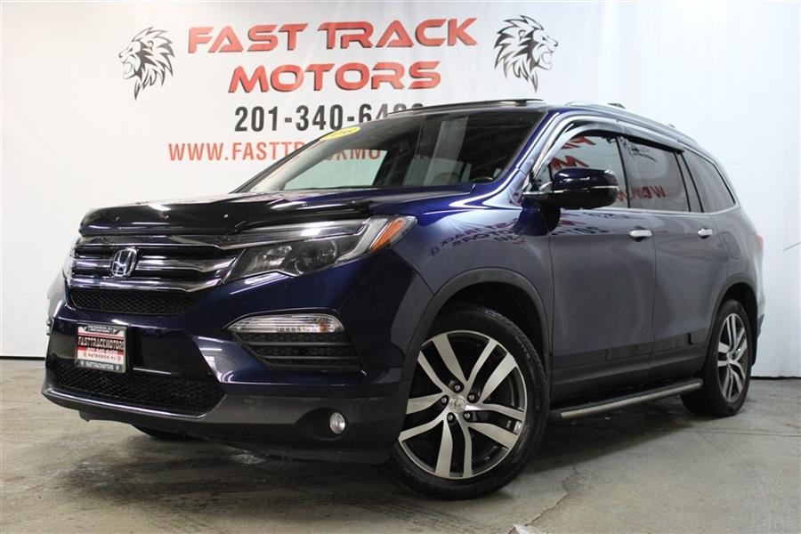 2016 Honda Pilot TOURING, available for sale in Paterson, New Jersey | Fast Track Motors. Paterson, New Jersey