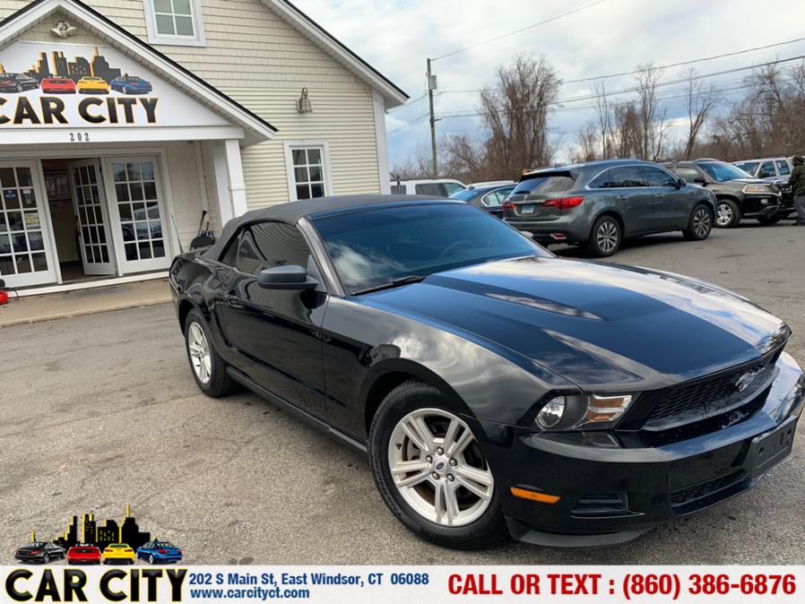 Used Ford Mustang 2dr Conv V6 2012 | Car City LLC. East Windsor, Connecticut Used Ford Mustang 2dr Conv V6 2012 | Car City LLC. East Windsor, Connecticut
