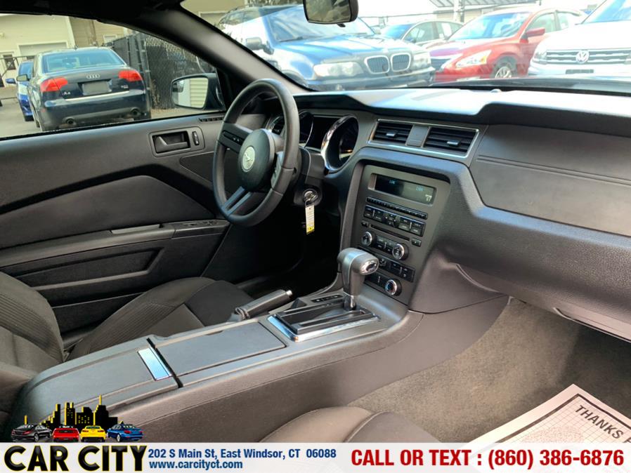 Used Ford Mustang 2dr Conv V6 2012 | Car City LLC. East Windsor, Connecticut Used Ford Mustang 2dr Conv V6 2012 | Car City LLC. East Windsor, Connecticut