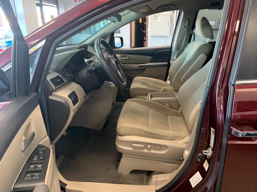 Used Honda Odyssey 5dr EX 2013 | 5 Towns Drive. Inwood, New York Used Honda Odyssey 5dr EX 2013 | 5 Towns Drive. Inwood, New York