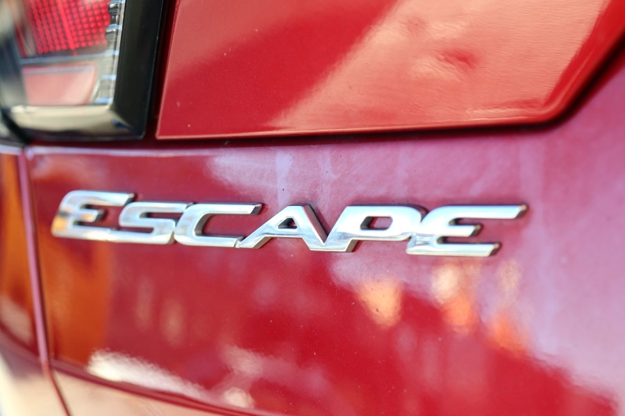 Used Ford Escape Titanium 4WD 2017 | Hillside Auto Mall Inc.. Jamaica, New York Used Ford Escape Titanium 4WD 2017 | Hillside Auto Mall Inc.. Jamaica, New York