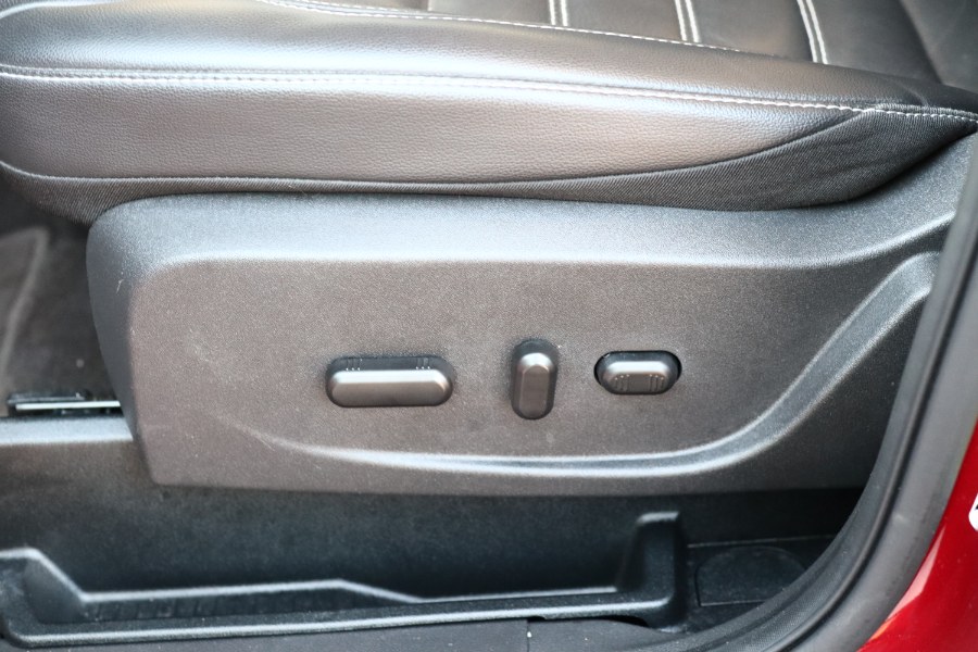 Used Ford Escape Titanium 4WD 2017 | Hillside Auto Mall Inc.. Jamaica, New York Used Ford Escape Titanium 4WD 2017 | Hillside Auto Mall Inc.. Jamaica, New York