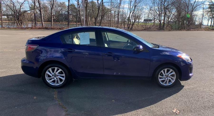 2013 Mazda Mazda3 4dr Sdn Auto i Grand Touring, available for sale in Stratford, Connecticut | Wiz Leasing Inc. Stratford, Connecticut 2013 Mazda Mazda3 4dr Sdn Auto i Grand Touring, available for sale in Stratford, Connecticut | Wiz Leasing Inc. Stratford, Connecticut