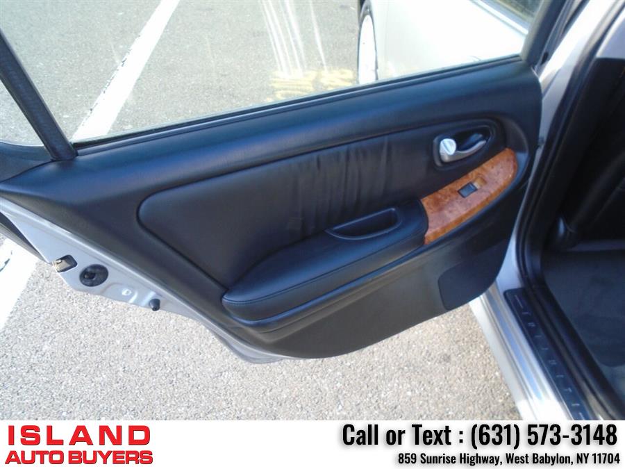 Used Infiniti I35 Base 4dr Sedan 2004 | Island Auto Buyers. West Babylon, New York Used Infiniti I35 Base 4dr Sedan 2004 | Island Auto Buyers. West Babylon, New York