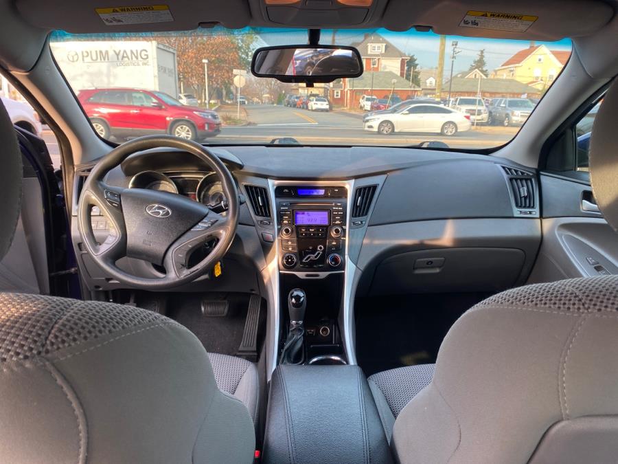 2013 Hyundai Sonata 4dr Sdn 2.4L Auto GLS PZEV *Ltd Avail*, available for sale in Little Ferry, New Jersey | Victoria Preowned Autos Inc. Little Ferry, New Jersey 2013 Hyundai Sonata 4dr Sdn 2.4L Auto GLS PZEV *Ltd Avail*, available for sale in Little Ferry, New Jersey | Victoria Preowned Autos Inc. Little Ferry, New Jersey