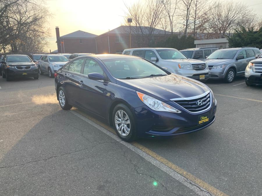 2013 Hyundai Sonata 4dr Sdn 2.4L Auto GLS PZEV *Ltd Avail*, available for sale in Little Ferry, New Jersey | Victoria Preowned Autos Inc. Little Ferry, New Jersey 2013 Hyundai Sonata 4dr Sdn 2.4L Auto GLS PZEV *Ltd Avail*, available for sale in Little Ferry, New Jersey | Victoria Preowned Autos Inc. Little Ferry, New Jersey