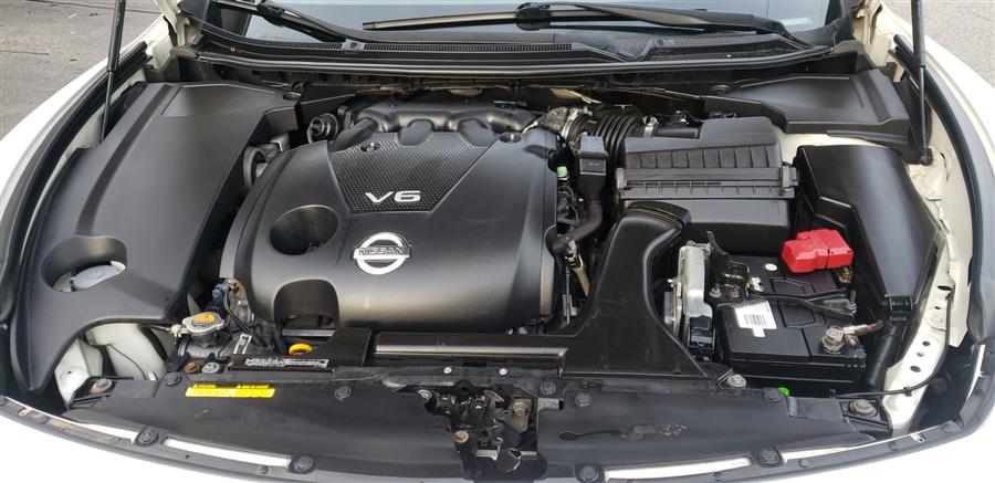2010 Nissan Maxima 4dr Sdn V6 CVT 3.5 S, available for sale in Little Ferry, New Jersey | Victoria Preowned Autos Inc. Little Ferry, New Jersey 2010 Nissan Maxima 4dr Sdn V6 CVT 3.5 S, available for sale in Little Ferry, New Jersey | Victoria Preowned Autos Inc. Little Ferry, New Jersey