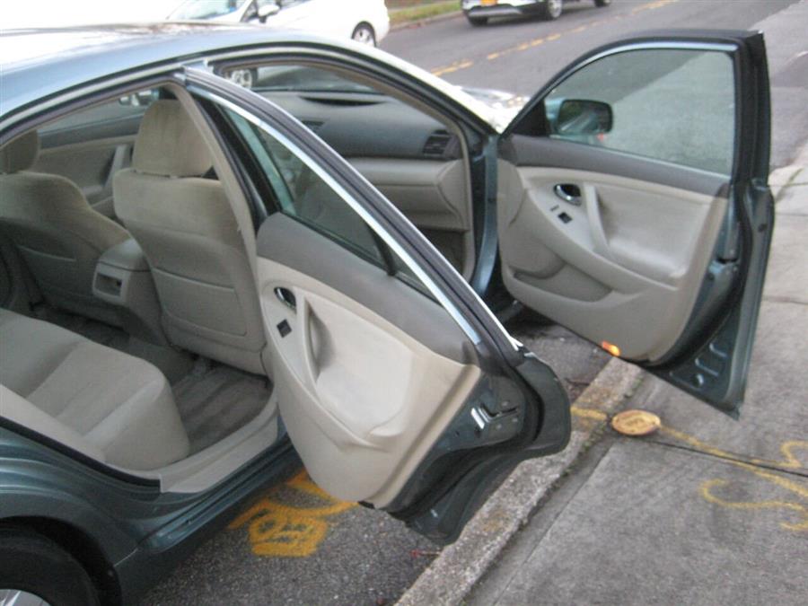 2009 Toyota Camry LE 4dr Sedan 5A, available for sale in Massapequa, New York | Rite Choice Auto Inc.. Massapequa, New York 2009 Toyota Camry LE 4dr Sedan 5A, available for sale in Massapequa, New York | Rite Choice Auto Inc.. Massapequa, New York