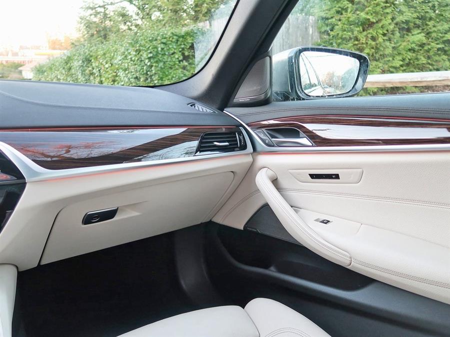 Used BMW 5 Series M550i xDrive 2019 | Auto Expo Ent Inc.. Great Neck, New York Used BMW 5 Series M550i xDrive 2019 | Auto Expo Ent Inc.. Great Neck, New York