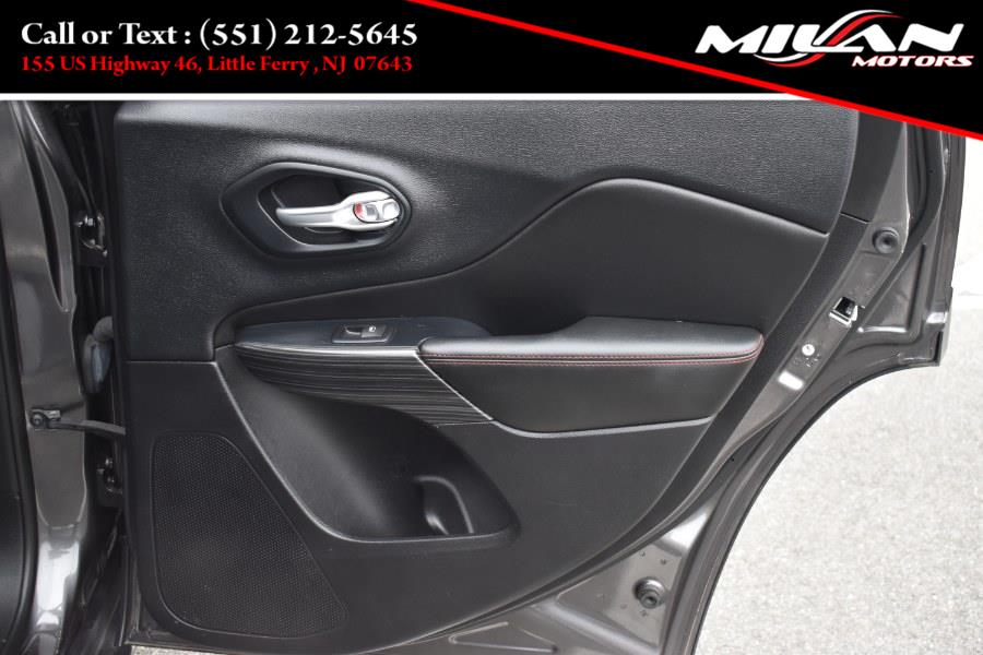 Used Jeep Cherokee 4WD 4dr Trailhawk 2016 | Milan Motors. Little Ferry , New Jersey Used Jeep Cherokee 4WD 4dr Trailhawk 2016 | Milan Motors. Little Ferry , New Jersey