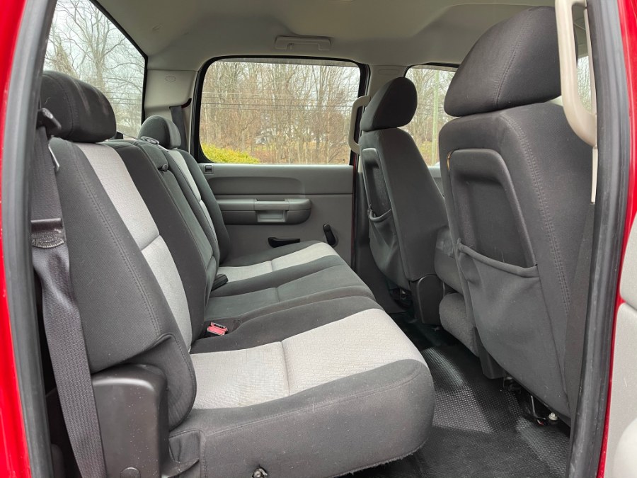 2008 GMC Sierra 2500HD 4WD Crew Cab 153" SLT, available for sale in East Windsor, Connecticut | Toro Auto. East Windsor, Connecticut 2008 GMC Sierra 2500HD 4WD Crew Cab 153" SLT, available for sale in East Windsor, Connecticut | Toro Auto. East Windsor, Connecticut