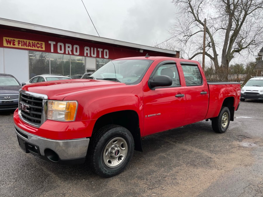 2008 GMC Sierra 2500HD 4WD Crew Cab 153" SLT, available for sale in East Windsor, Connecticut | Toro Auto. East Windsor, Connecticut