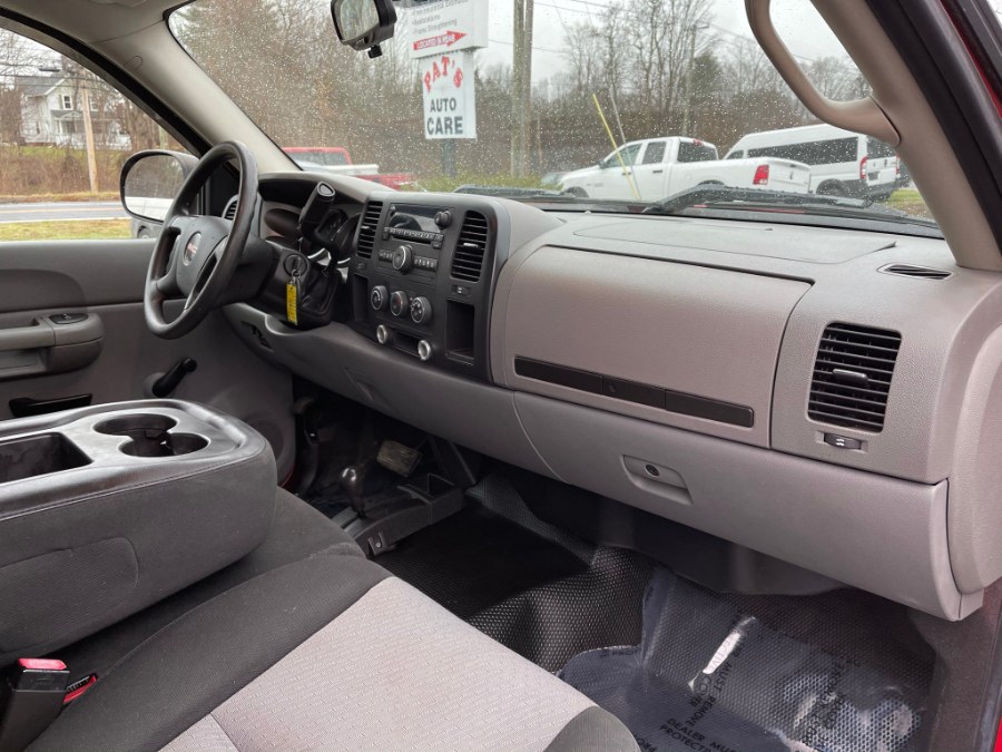 2008 GMC Sierra 2500HD 4WD Crew Cab 153" SLT, available for sale in East Windsor, Connecticut | Toro Auto. East Windsor, Connecticut 2008 GMC Sierra 2500HD 4WD Crew Cab 153" SLT, available for sale in East Windsor, Connecticut | Toro Auto. East Windsor, Connecticut