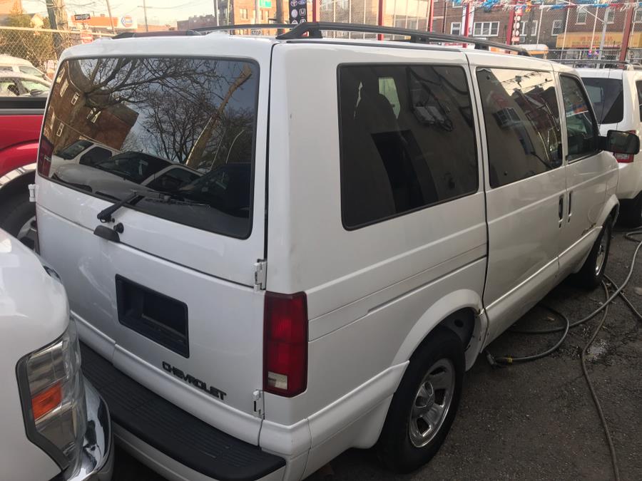 Used Chevrolet Astro Passenger 111" WB AWD 2002 | Raymonds Cars Inc. Corona, New York Used Chevrolet Astro Passenger 111" WB AWD 2002 | Raymonds Cars Inc. Corona, New York