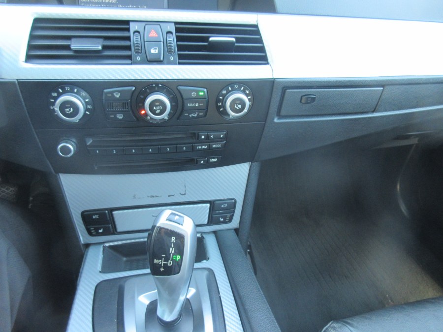 Used BMW 5 Series 4dr Sdn 528xi AWD 2008 | Route 27 Auto Mall. Linden, New Jersey Used BMW 5 Series 4dr Sdn 528xi AWD 2008 | Route 27 Auto Mall. Linden, New Jersey