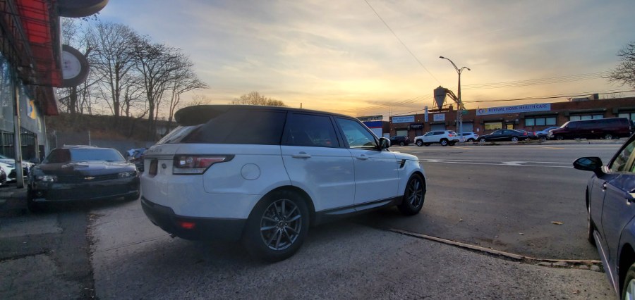 Used Land Rover Range Rover Sport 4WD 4dr V6 Diesel SE 2016 | Rubber Bros Auto World. Brooklyn, New York Used Land Rover Range Rover Sport 4WD 4dr V6 Diesel SE 2016 | Rubber Bros Auto World. Brooklyn, New York