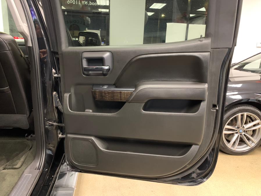 2016 GMC Sierra 1500 4WD Crew Cab 143.5" Denali, available for sale in Inwood, New York | 5 Towns Drive. Inwood, New York 2016 GMC Sierra 1500 4WD Crew Cab 143.5" Denali, available for sale in Inwood, New York | 5 Towns Drive. Inwood, New York