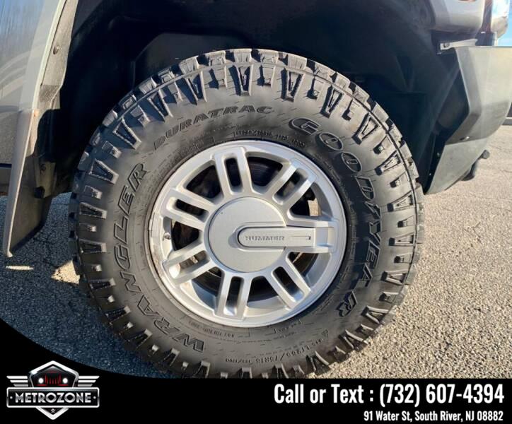 Used HUMMER H3 4WD 4dr SUV H3X 2009 | Metrozone Motor Group. South River, New Jersey Used HUMMER H3 4WD 4dr SUV H3X 2009 | Metrozone Motor Group. South River, New Jersey