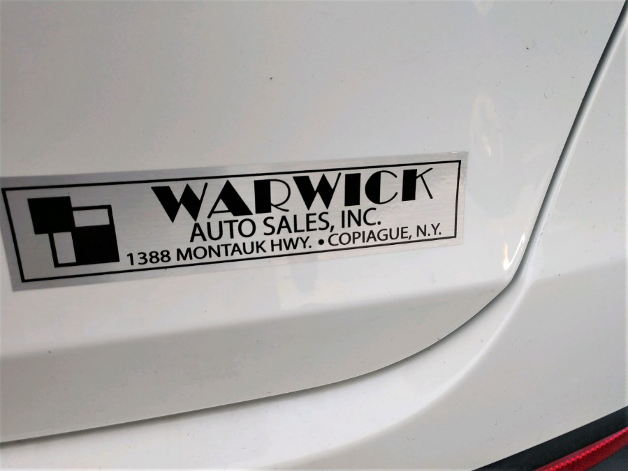 2017 Kia Sorento LX FWD, available for sale in COPIAGUE, New York | Warwick Auto Sales Inc. COPIAGUE, New York 2017 Kia Sorento LX FWD, available for sale in COPIAGUE, New York | Warwick Auto Sales Inc. COPIAGUE, New York