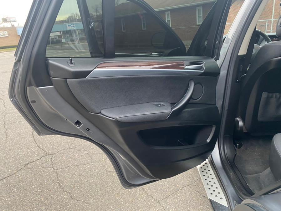Used BMW X5 AWD 4dr 30i 2009 | Supreme Automotive. New Britain, Connecticut Used BMW X5 AWD 4dr 30i 2009 | Supreme Automotive. New Britain, Connecticut