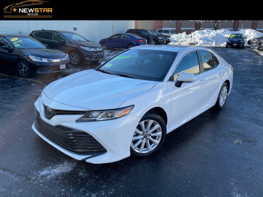 2018 Toyota Camry LE Keyless/Heated Seats, available for sale in Peabody, Massachusetts | New Star Motors. Peabody, Massachusetts