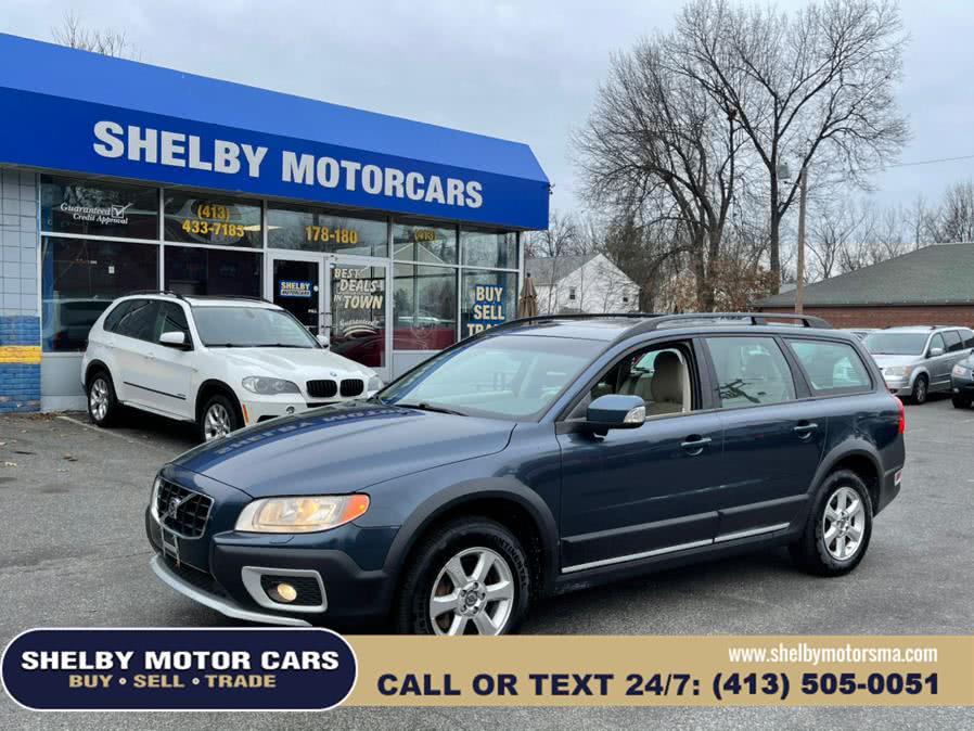 2009 Volvo XC70 4dr Wgn 3.2L w/Sunroof, available for sale in Springfield, Massachusetts | Shelby Motor Cars. Springfield, Massachusetts