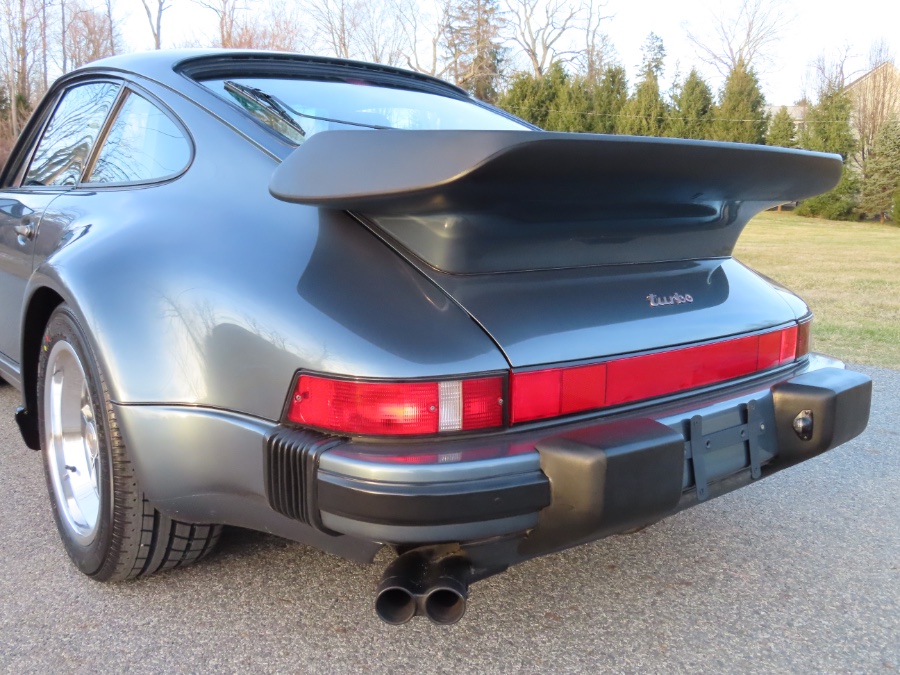 1988 Porsche 911 Carrera 2dr Coupe 4-Spd Turbo, available for sale in North Salem, New York | Meccanic Shop North Inc. North Salem, New York 1988 Porsche 911 Carrera 2dr Coupe 4-Spd Turbo, available for sale in North Salem, New York | Meccanic Shop North Inc. North Salem, New York