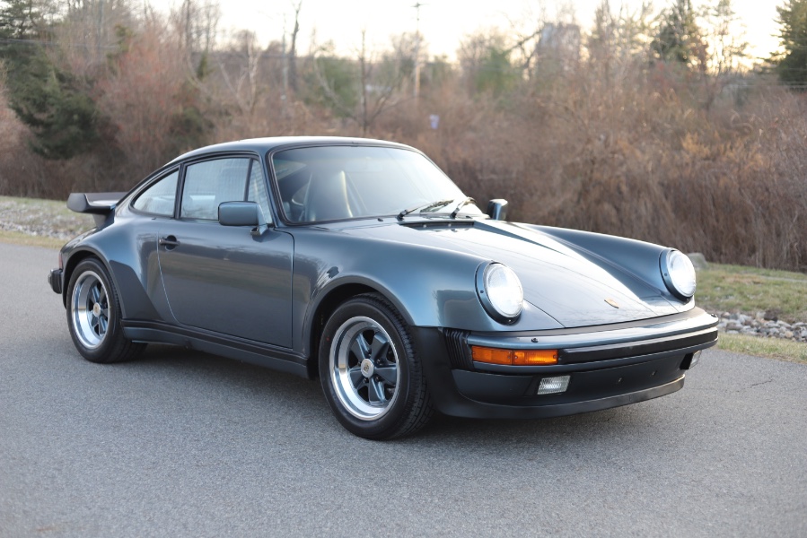 1988 Porsche 911 Carrera 2dr Coupe 4-Spd Turbo, available for sale in North Salem, New York | Meccanic Shop North Inc. North Salem, New York 1988 Porsche 911 Carrera 2dr Coupe 4-Spd Turbo, available for sale in North Salem, New York | Meccanic Shop North Inc. North Salem, New York