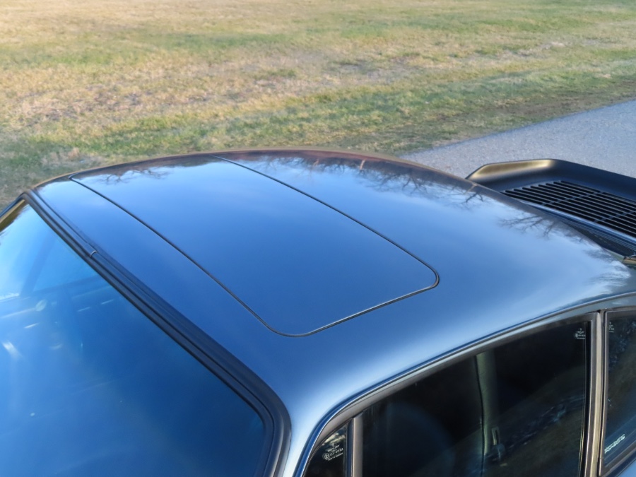1988 Porsche 911 Carrera 2dr Coupe 4-Spd Turbo, available for sale in North Salem, New York | Meccanic Shop North Inc. North Salem, New York 1988 Porsche 911 Carrera 2dr Coupe 4-Spd Turbo, available for sale in North Salem, New York | Meccanic Shop North Inc. North Salem, New York