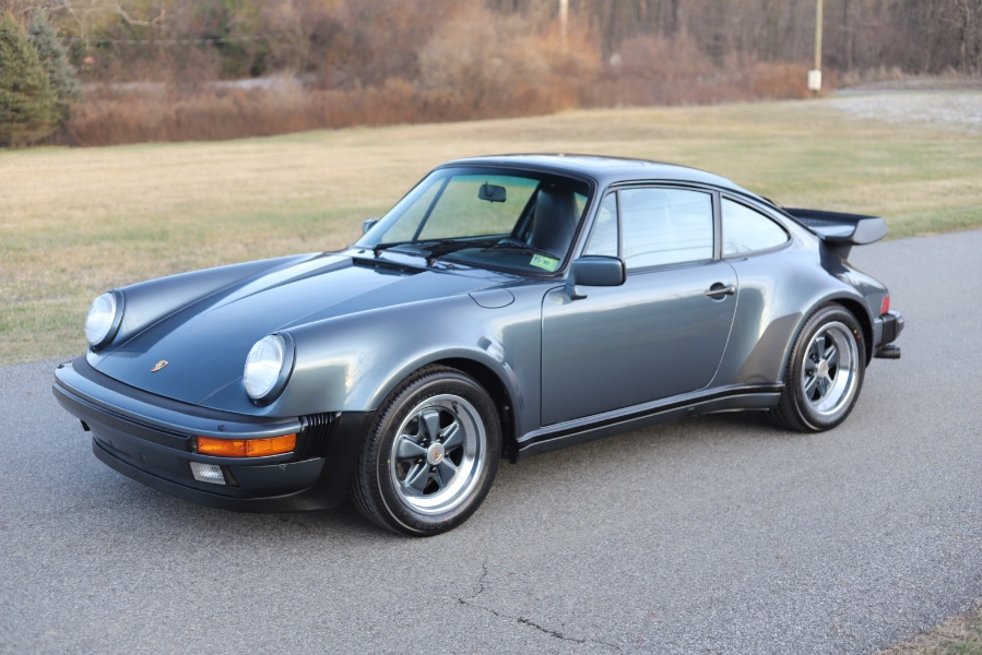 1988 Porsche 911 Carrera 2dr Coupe 4-Spd Turbo, available for sale in North Salem, New York | Meccanic Shop North Inc. North Salem, New York 1988 Porsche 911 Carrera 2dr Coupe 4-Spd Turbo, available for sale in North Salem, New York | Meccanic Shop North Inc. North Salem, New York