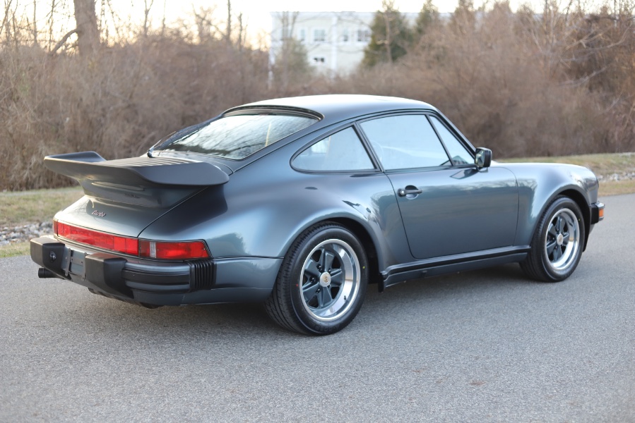 1988 Porsche 911 Carrera 2dr Coupe 4-Spd Turbo, available for sale in North Salem, New York | Meccanic Shop North Inc. North Salem, New York 1988 Porsche 911 Carrera 2dr Coupe 4-Spd Turbo, available for sale in North Salem, New York | Meccanic Shop North Inc. North Salem, New York