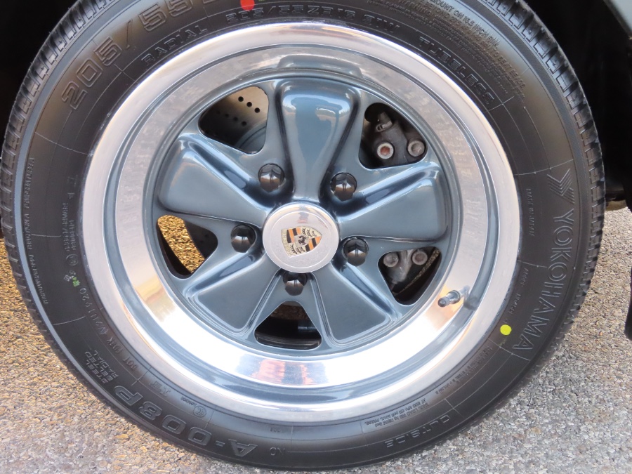 1988 Porsche 911 Carrera 2dr Coupe 4-Spd Turbo, available for sale in North Salem, New York | Meccanic Shop North Inc. North Salem, New York 1988 Porsche 911 Carrera 2dr Coupe 4-Spd Turbo, available for sale in North Salem, New York | Meccanic Shop North Inc. North Salem, New York