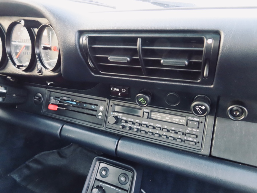1988 Porsche 911 Carrera 2dr Coupe 4-Spd Turbo, available for sale in North Salem, New York | Meccanic Shop North Inc. North Salem, New York 1988 Porsche 911 Carrera 2dr Coupe 4-Spd Turbo, available for sale in North Salem, New York | Meccanic Shop North Inc. North Salem, New York