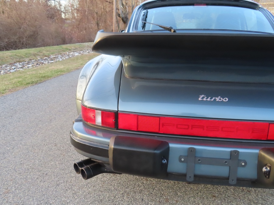 1988 Porsche 911 Carrera 2dr Coupe 4-Spd Turbo, available for sale in North Salem, New York | Meccanic Shop North Inc. North Salem, New York 1988 Porsche 911 Carrera 2dr Coupe 4-Spd Turbo, available for sale in North Salem, New York | Meccanic Shop North Inc. North Salem, New York