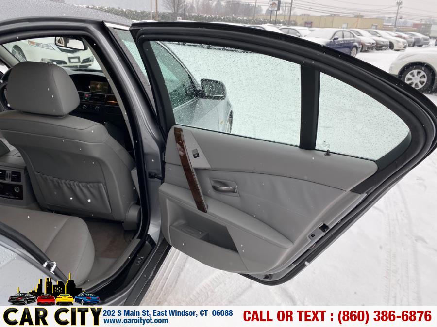 Used BMW 5 Series 4dr Sdn 530i RWD 2007 | Car City LLC. East Windsor, Connecticut Used BMW 5 Series 4dr Sdn 530i RWD 2007 | Car City LLC. East Windsor, Connecticut
