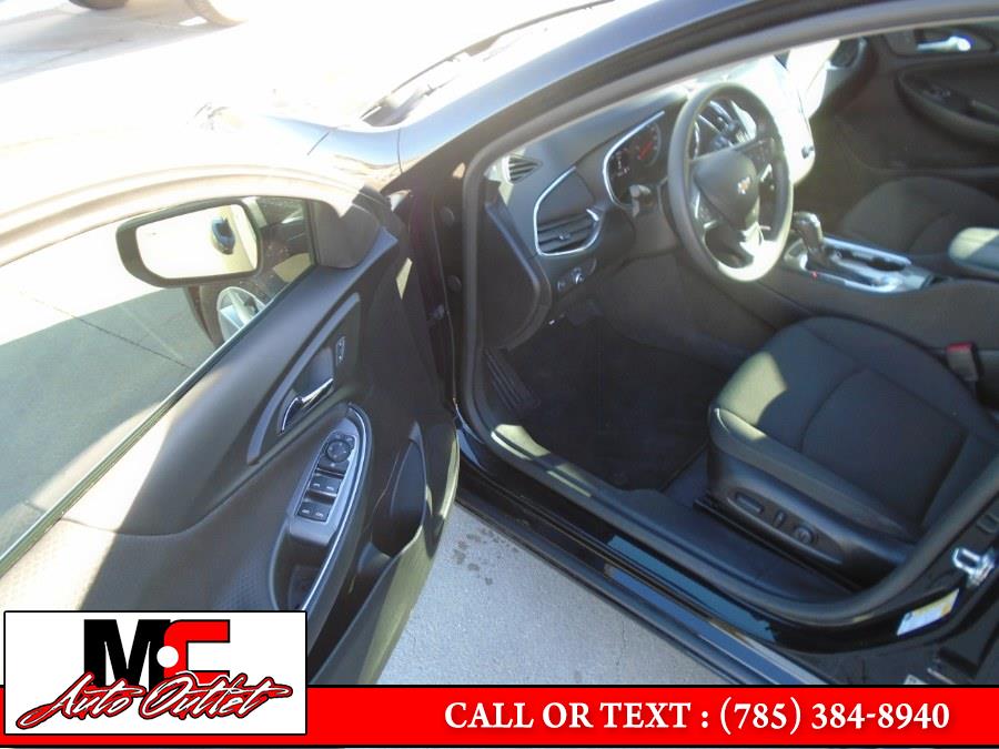 2019 Chevrolet Malibu 4dr Sdn LT w/1LT, available for sale in Colby, Kansas | M C Auto Outlet Inc. Colby, Kansas 2019 Chevrolet Malibu 4dr Sdn LT w/1LT, available for sale in Colby, Kansas | M C Auto Outlet Inc. Colby, Kansas