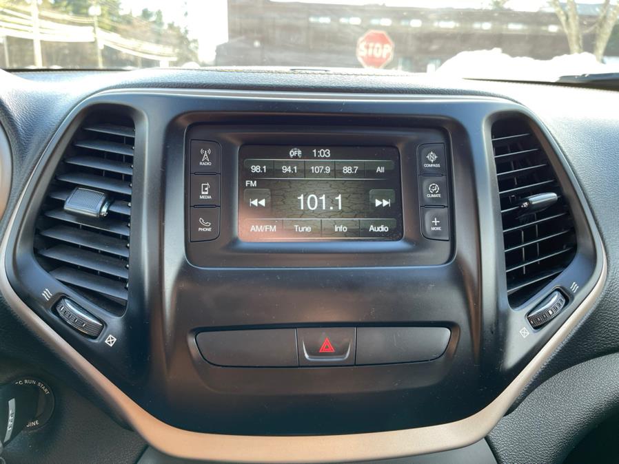 2016 Jeep Cherokee 4WD 4dr Latitude, available for sale in Merrimack, New Hampshire | Merrimack Autosport. Merrimack, New Hampshire 2016 Jeep Cherokee 4WD 4dr Latitude, available for sale in Merrimack, New Hampshire | Merrimack Autosport. Merrimack, New Hampshire