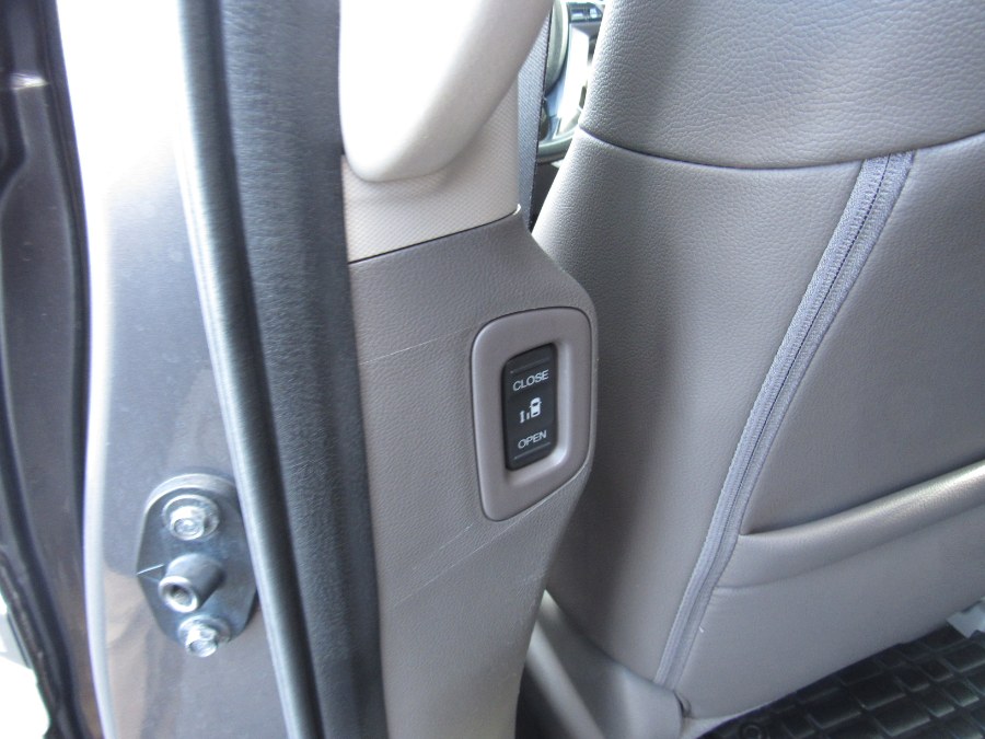 Used Honda Odyssey 5dr EX-L 2013 | NJ Used Cars Center. Irvington, New Jersey Used Honda Odyssey 5dr EX-L 2013 | NJ Used Cars Center. Irvington, New Jersey