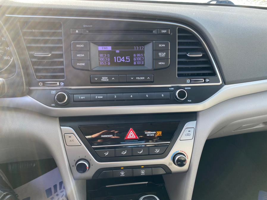 Used Hyundai Elantra SE 2.0L Auto (Alabama) 2018 | CT Auto. Bridgeport, Connecticut Used Hyundai Elantra SE 2.0L Auto (Alabama) 2018 | CT Auto. Bridgeport, Connecticut