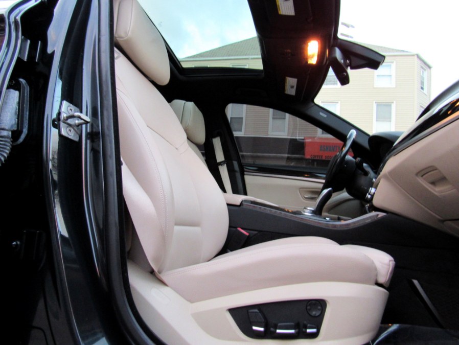 2012 BMW 5 Series 4dr Sdn 528i xDrive AWD, available for sale in Paterson, New Jersey | MFG Prestige Auto Group. Paterson, New Jersey 2012 BMW 5 Series 4dr Sdn 528i xDrive AWD, available for sale in Paterson, New Jersey | MFG Prestige Auto Group. Paterson, New Jersey