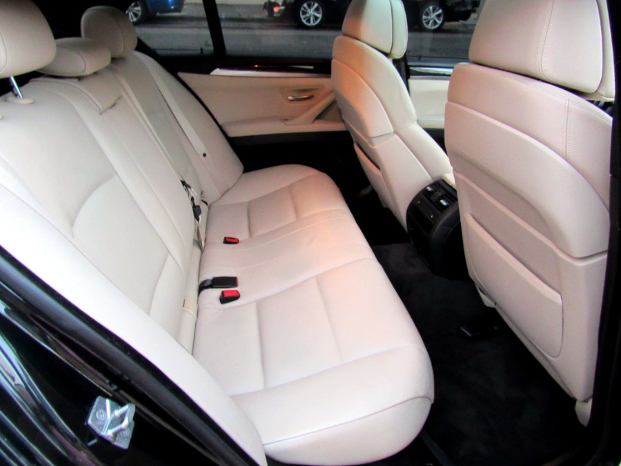 2012 BMW 5 Series 4dr Sdn 528i xDrive AWD, available for sale in Paterson, New Jersey | MFG Prestige Auto Group. Paterson, New Jersey 2012 BMW 5 Series 4dr Sdn 528i xDrive AWD, available for sale in Paterson, New Jersey | MFG Prestige Auto Group. Paterson, New Jersey