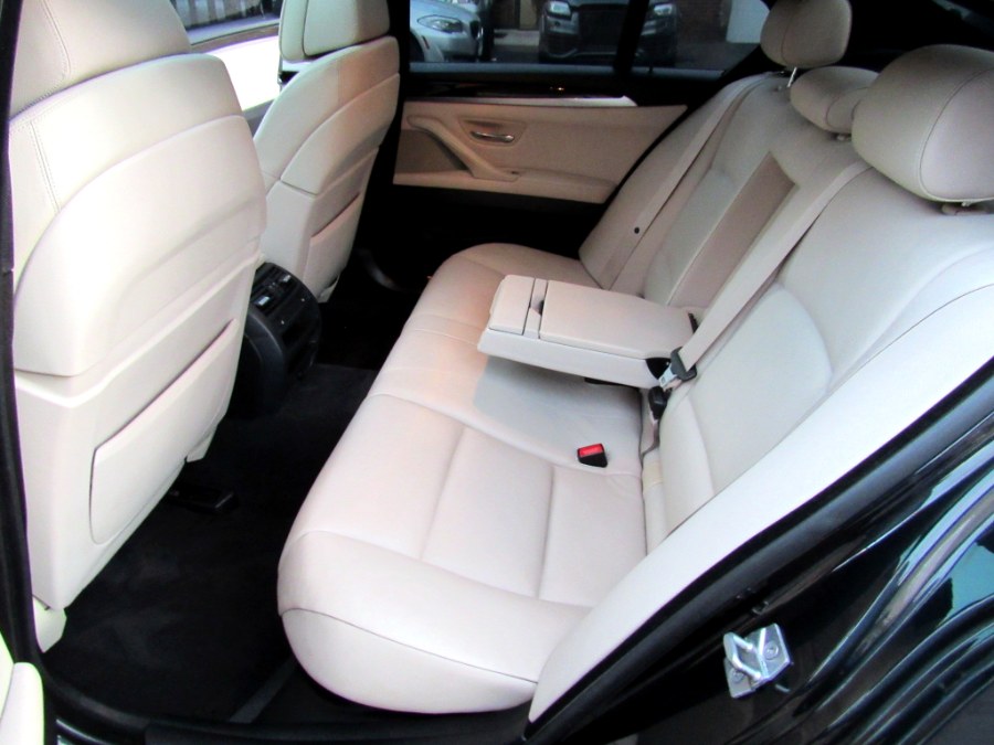 2012 BMW 5 Series 4dr Sdn 528i xDrive AWD, available for sale in Paterson, New Jersey | MFG Prestige Auto Group. Paterson, New Jersey 2012 BMW 5 Series 4dr Sdn 528i xDrive AWD, available for sale in Paterson, New Jersey | MFG Prestige Auto Group. Paterson, New Jersey