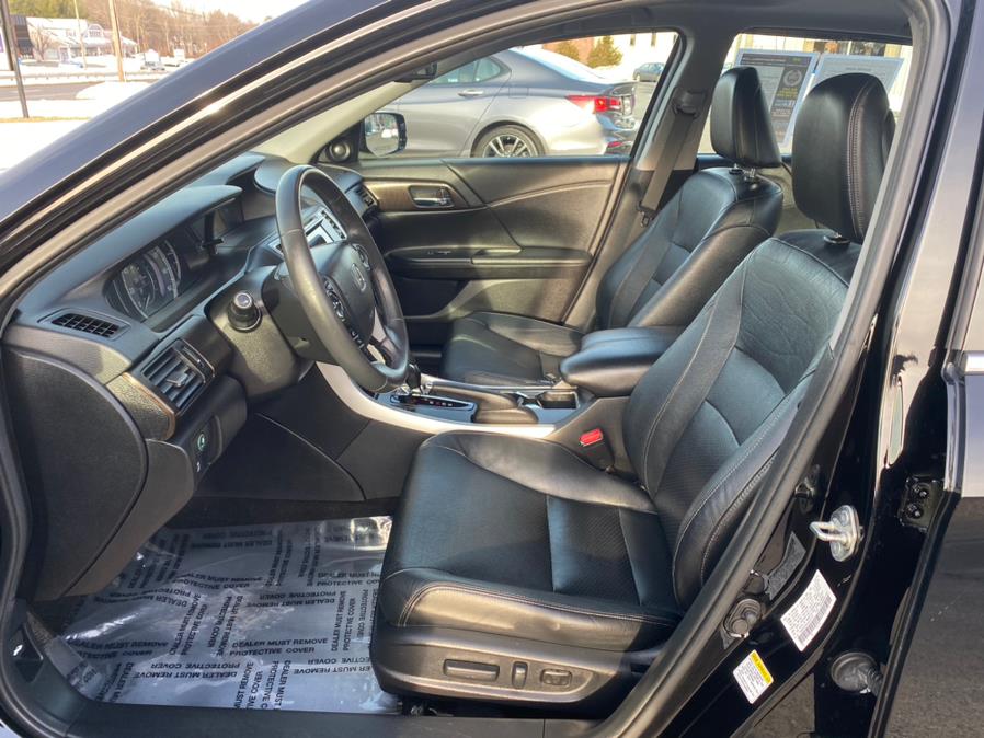 2014 Honda Accord Sedan 4dr V6 Auto EX-L w/Navi, available for sale in Berlin, Connecticut | Tru Auto Mall. Berlin, Connecticut 2014 Honda Accord Sedan 4dr V6 Auto EX-L w/Navi, available for sale in Berlin, Connecticut | Tru Auto Mall. Berlin, Connecticut