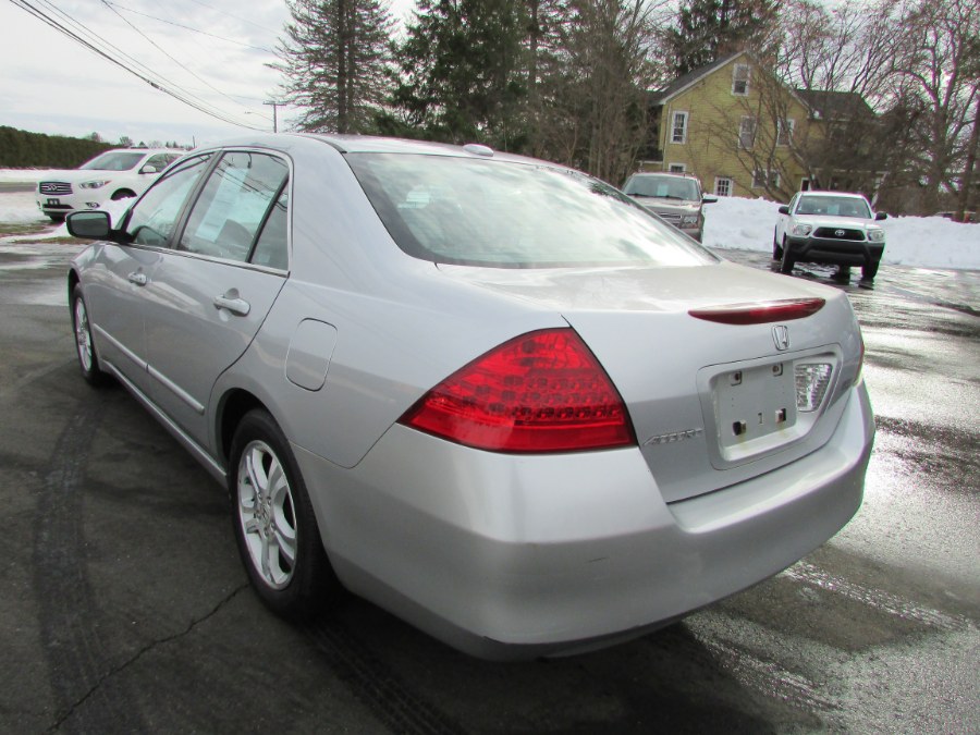 2007 Honda Accord Sdn 4dr I4 AT EX-L, available for sale in East Windsor, Connecticut | United Auto Sales of E Windsor, Inc. East Windsor, Connecticut 2007 Honda Accord Sdn 4dr I4 AT EX-L, available for sale in East Windsor, Connecticut | United Auto Sales of E Windsor, Inc. East Windsor, Connecticut